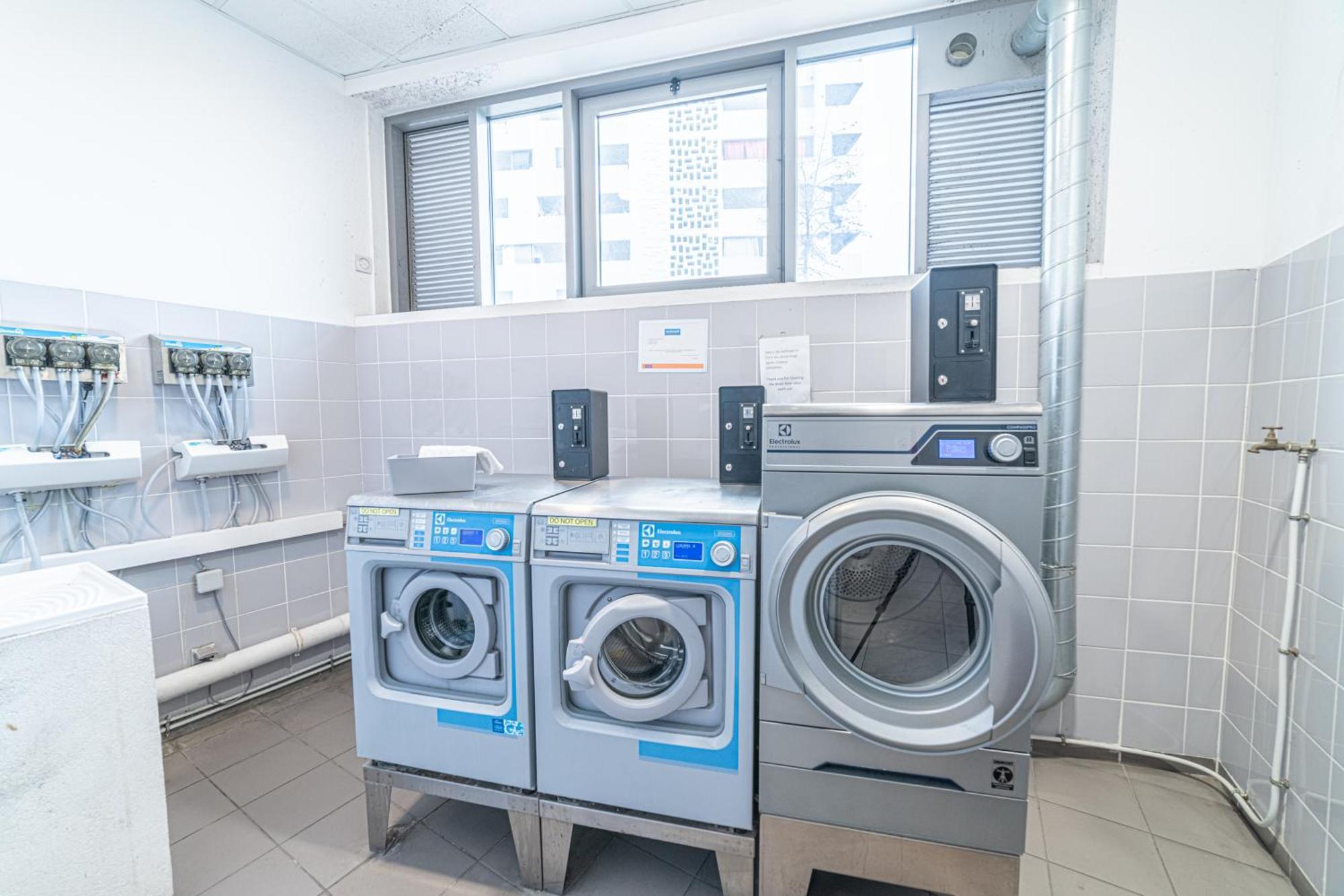 Montempo Apparthotel Marseille Centre Euromed Dış mekan fotoğraf